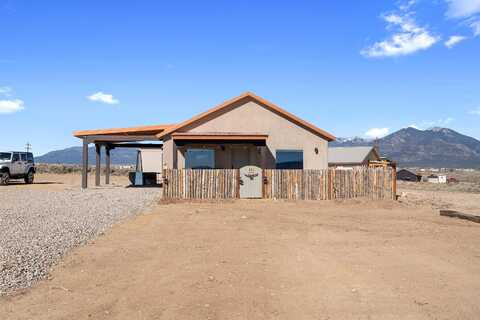 54 Camino Sabio, El Prado, NM 87529