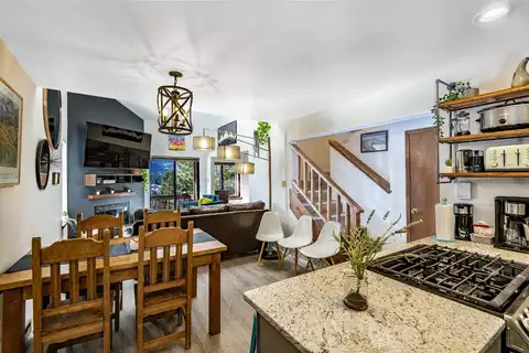 83 Angel Fire Rd N, Angel Fire, NM 87710