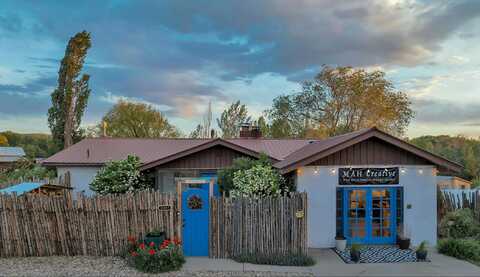 14197 State Road 75, Penasco, NM 87553