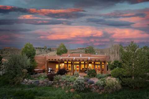102 Vista del Ocaso, Ranchos de Taos, NM 87557