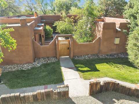 226 Kit Carson Road, Taos, NM 87571