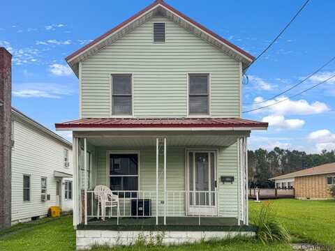 1008 Sonman Avenue, Portage, PA 15946
