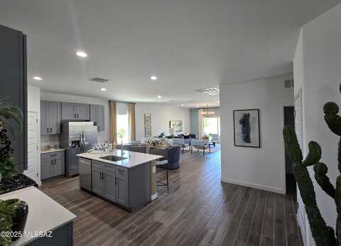 14139 E Canidae Drive E, Vail, AZ 85641