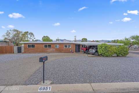 6951 E 1st Street, Tucson, AZ 85710