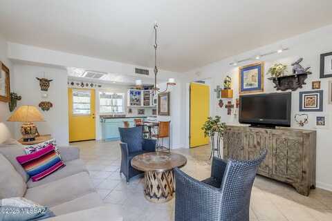 344 S Paseo Sarta, Green Valley, AZ 85614
