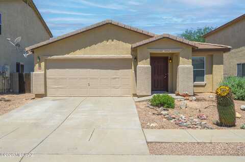 9267 N Red Diamond Avenue, Tucson, AZ 85742