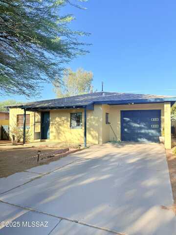2926 N Mitch Drive, Tucson, AZ 85719