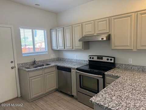 3533 E Glenn Street, Tucson, AZ 85716