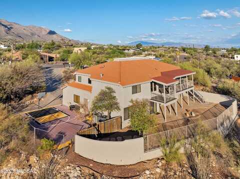 7041 N Skyway Drive, Tucson, AZ 85718