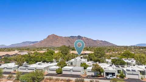 7832 N La Canada Drive, Tucson, AZ 85704