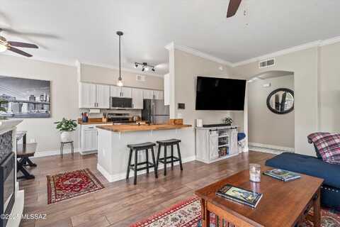 7050 E Sunrise Drive, Tucson, AZ 85750