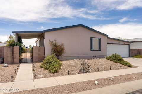 6124 E House Rock Lane, Tucson, AZ 85756