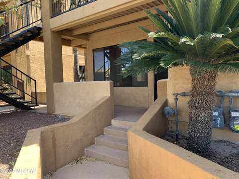 6271 N Oracle Road, Tucson, AZ 85704