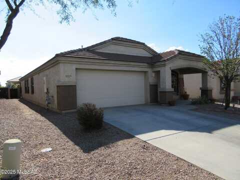 6700 S Stone fly Drive, Tucson, AZ 85757