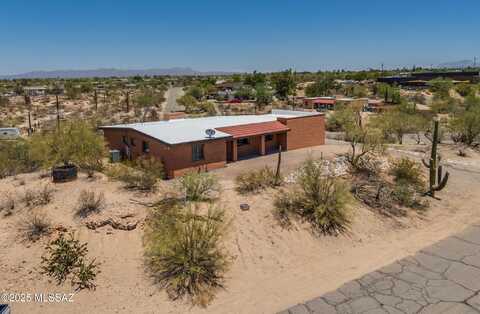 2610 W Calle Del Santo, Tucson, AZ 85741