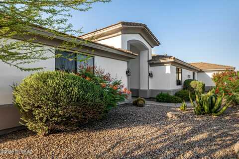 975 N Canyon Moonlight Place, Tucson, AZ 85745