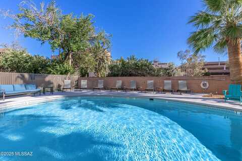 425 W Paseo Redondo 5A, Tucson, AZ 85701