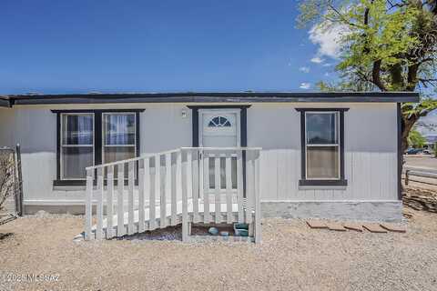 13521 N Warfield Circle, Marana, AZ 85658