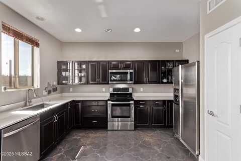 1275 S Via Estrella Blanca, Tucson, AZ 85713
