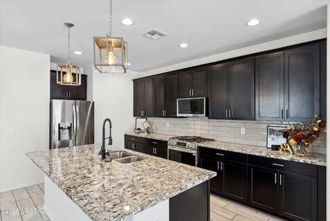 10665 W Hayward Drive, Marana, AZ 85653