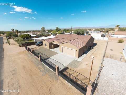 12676 N Hendricks Drive, Marana, AZ 85653