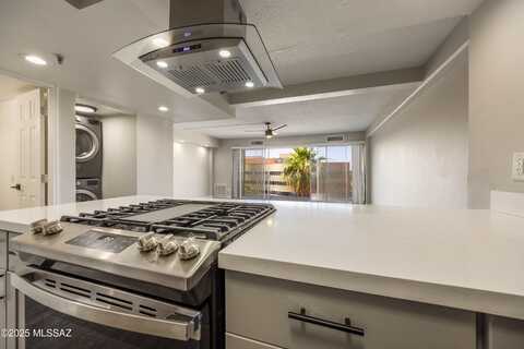 425 W Paseo Redondo, Tucson, AZ 85701