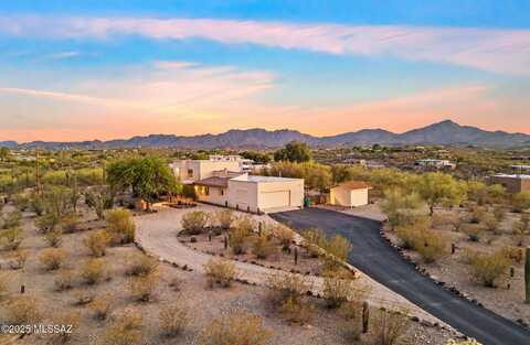 6121 N Desert Willow Drive, Tucson, AZ 85743