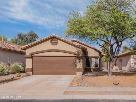 9504 N Englewood Drive, Tucson, AZ 85743
