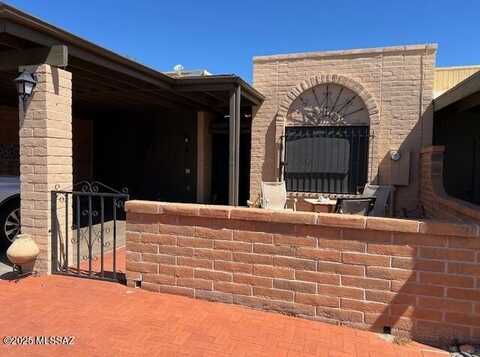 1488 W Calle Mendoza, Green Valley, AZ 85622