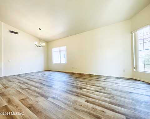 7585 E Ventana Vista Court, Tucson, AZ 85750