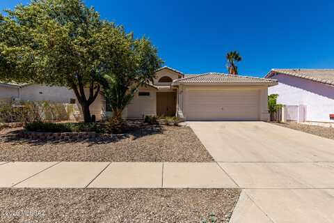 8072 S Carbury Way, Tucson, AZ 85747