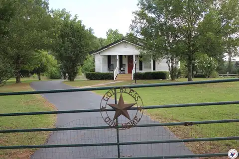 3610 FM 249, Bloomburg, TX 75556