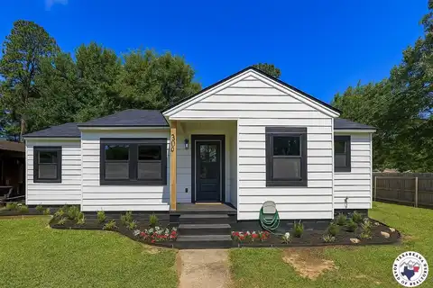 309 N Frost St, New Boston, TX 75570