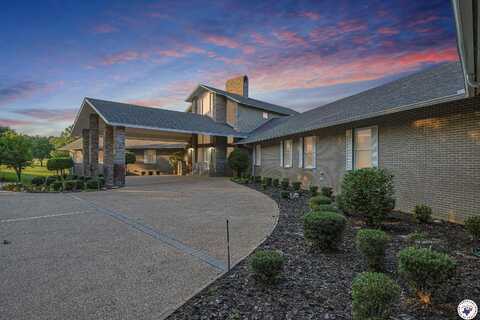 6712 North Hills Drive, Texarkana, TX 75503