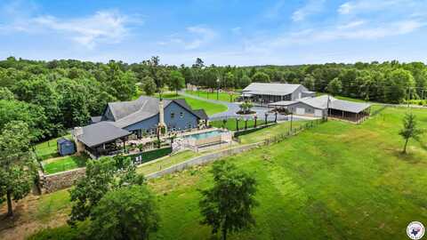 500 Rink Road, De Queen, AR 71832