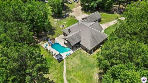 1242 CR 2108, Hooks, TX 75561