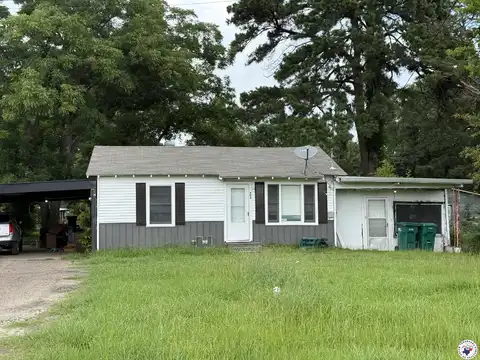 302 W Runnels, New Boston, TX 75570