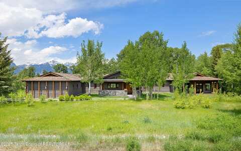 735 E WILD RYE Drive, Jackson, WY 83001