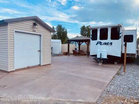 226 OXBOW Drive, Thayne, WY 83127