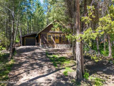 739 PINECREST, Alpine, WY 83128
