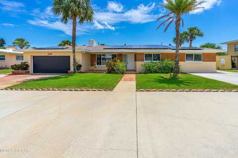 1104 Jacaranda Avenue, Daytona Beach, FL 32118