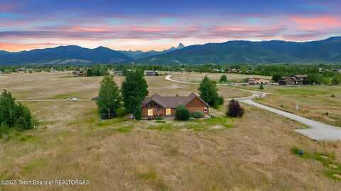 1515 TABLE ROCK Drive, Driggs, ID 83422