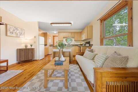 360 N MILLWARD Street, Jackson, WY 83001