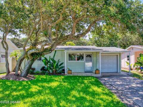 823 E 10th Avenue, New Smyrna Beach, FL 32169