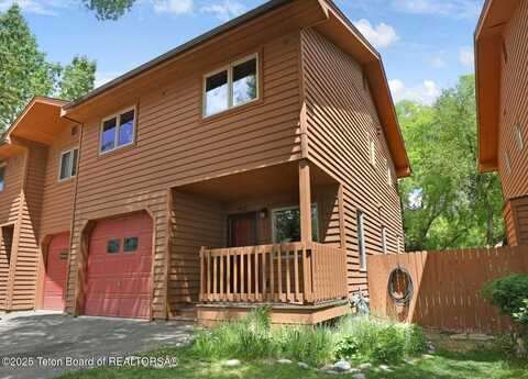512 S MILLWARD, Jackson, WY 83001