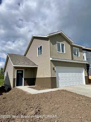 104 COUNTRY CREEK LANE, Thayne, WY 83127
