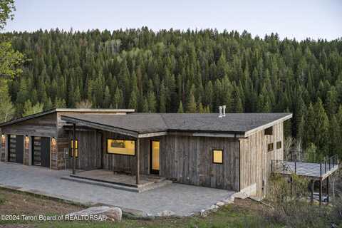 5170 MEANDERING MOOSE Lane, Victor, ID 83455