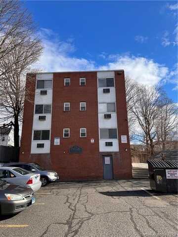 76 Palisade Avenue, Bridgeport, CT 06610