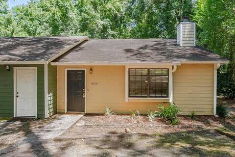 1824 High Court, Tallahassee, FL 32304