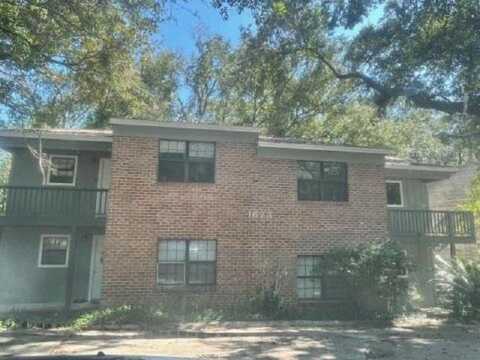 1873 LARETTE Drive, Tallahassee, FL 32301